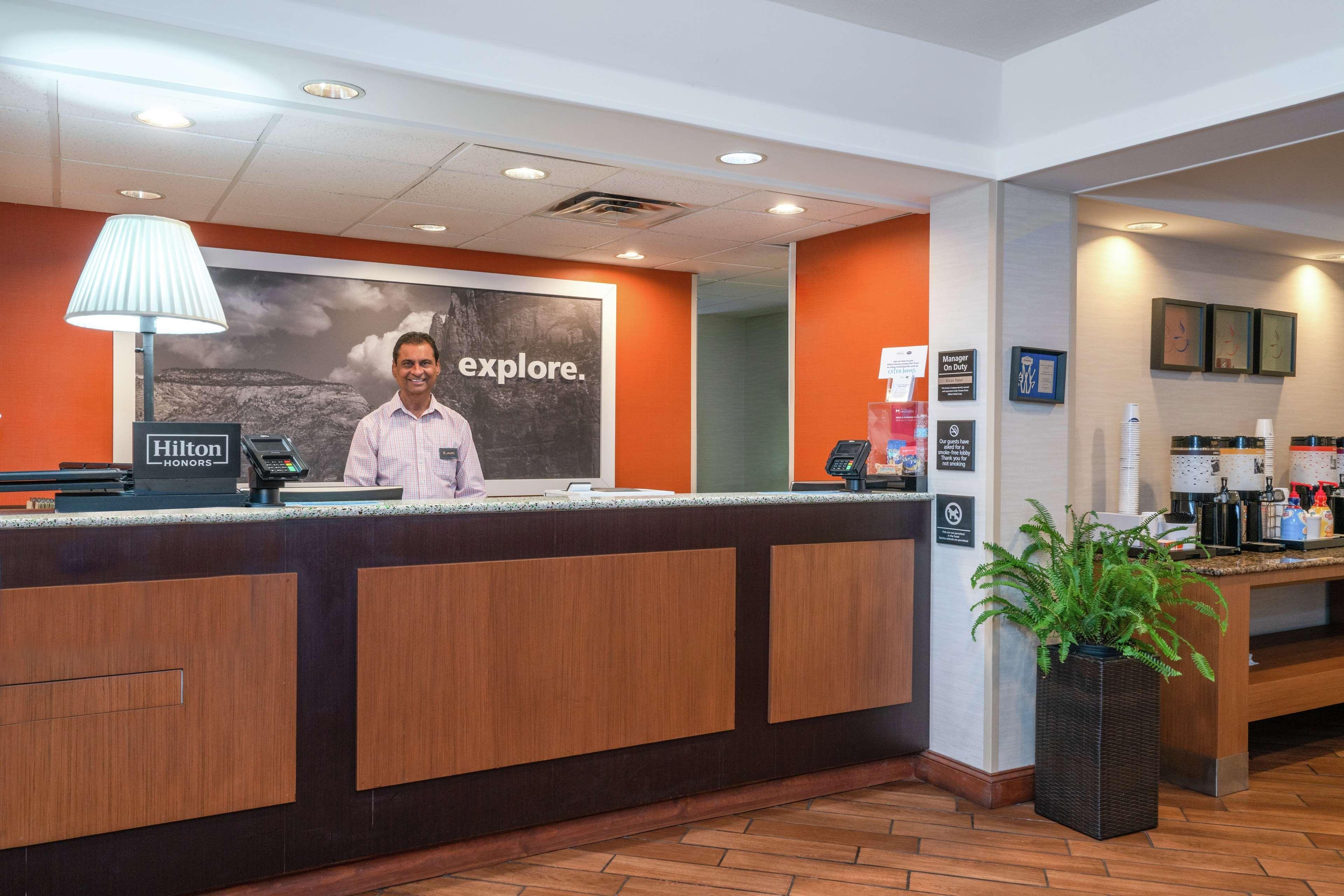 Hampton Inn Hixson Exterior photo