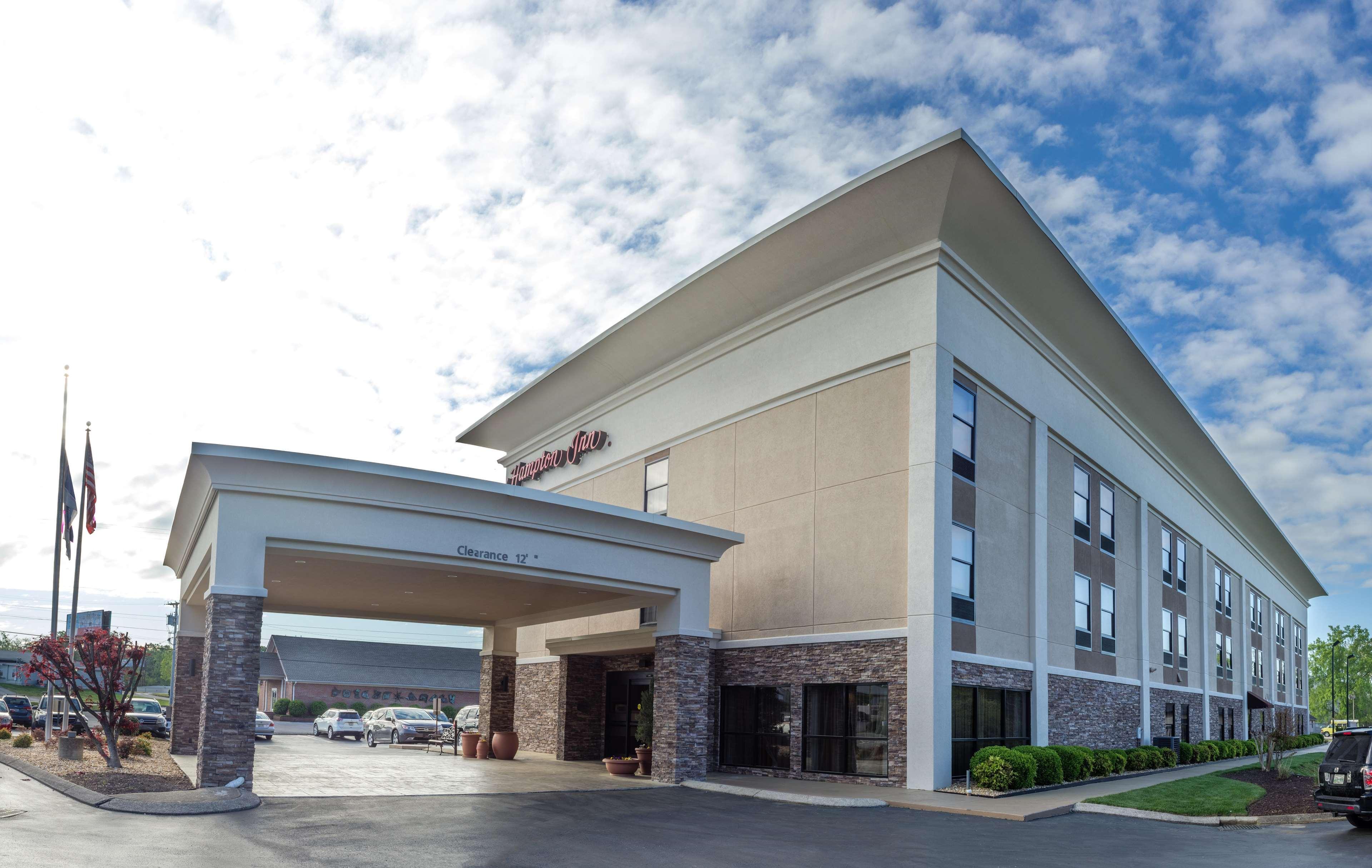 Hampton Inn Hixson Exterior photo