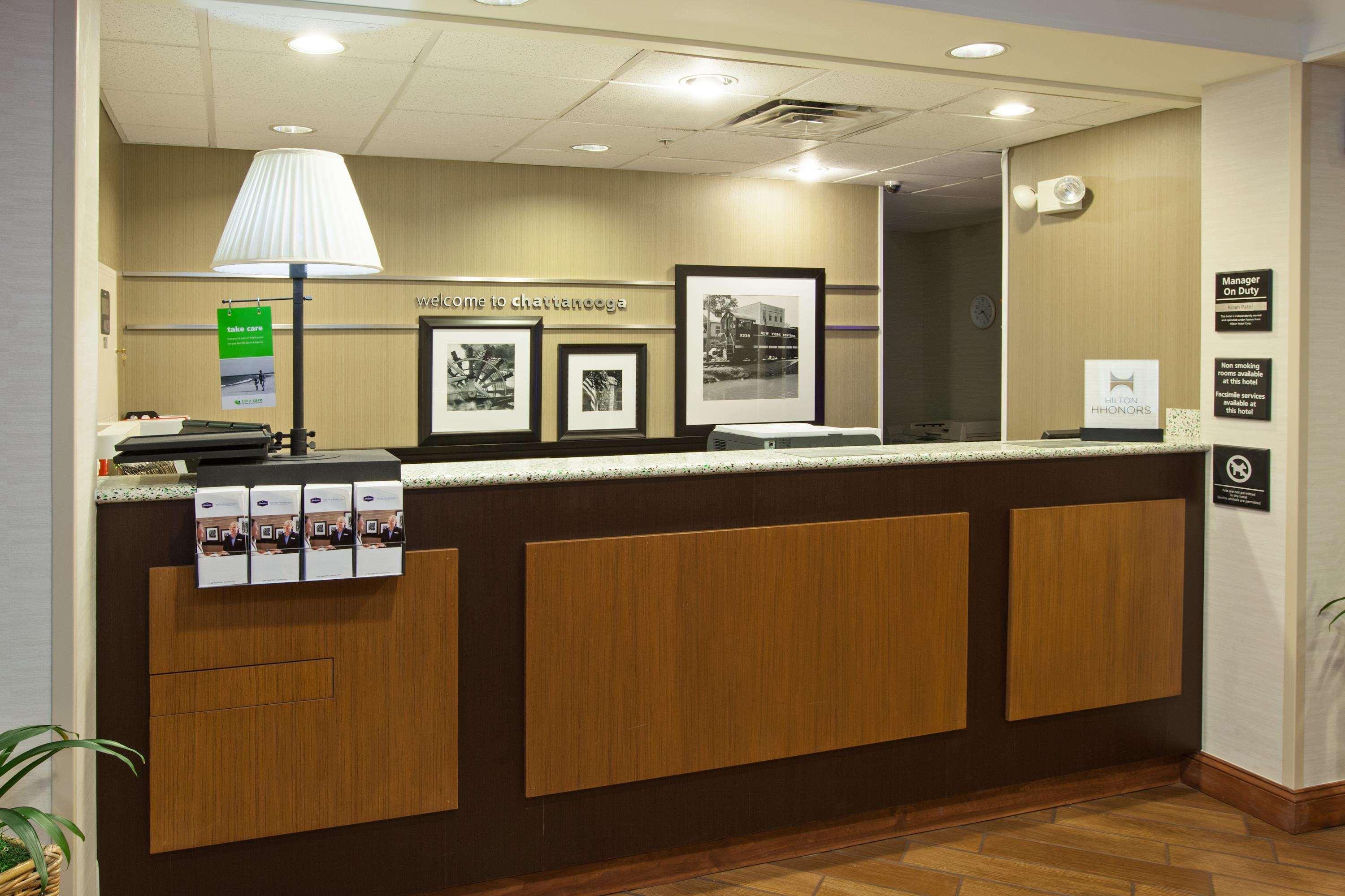 Hampton Inn Hixson Exterior photo