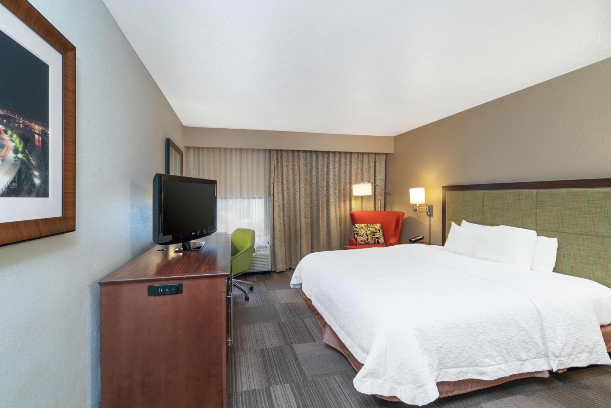 Hampton Inn Hixson Exterior photo