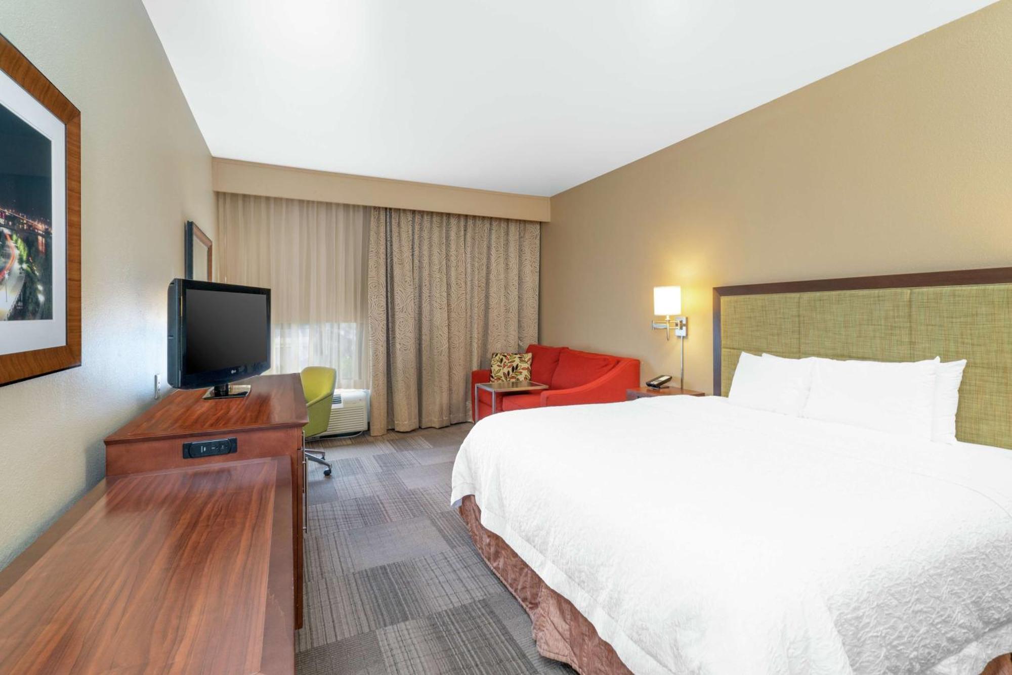 Hampton Inn Hixson Exterior photo