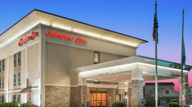 Hampton Inn Hixson Exterior photo
